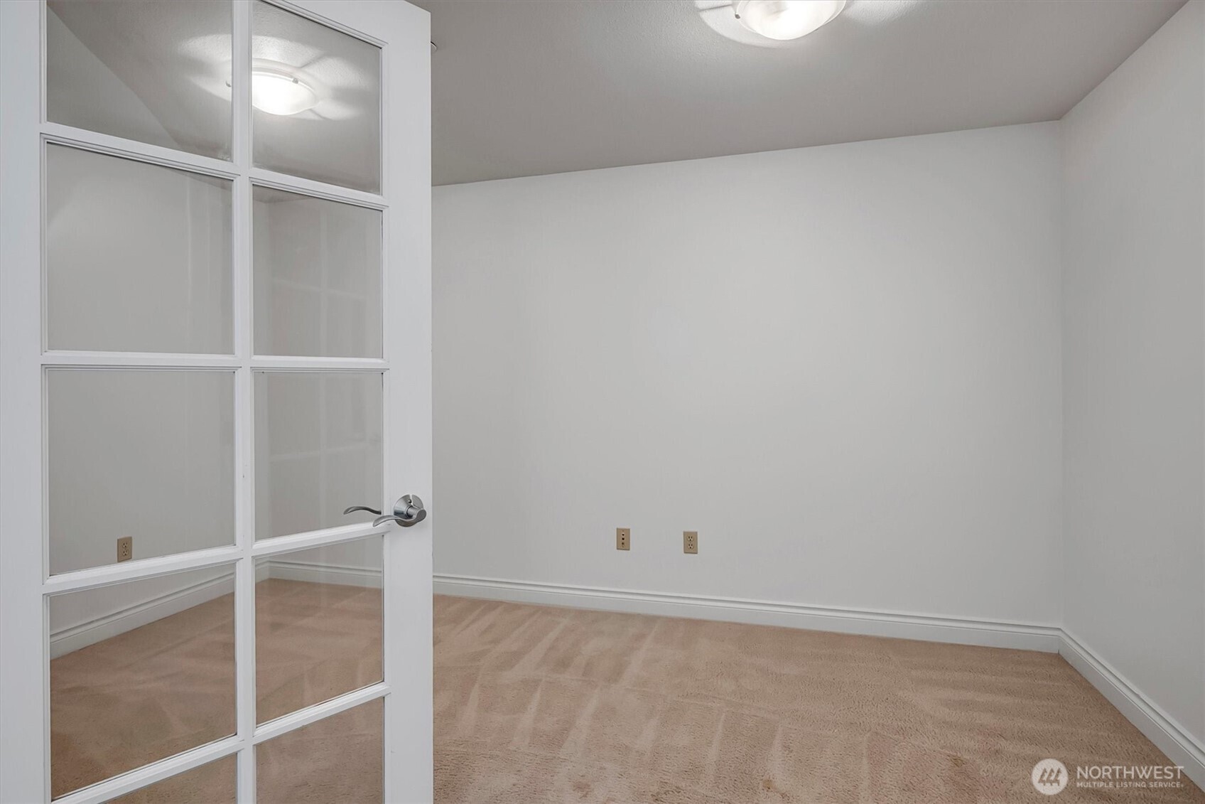 275 E Sunset Way Unit: 1A