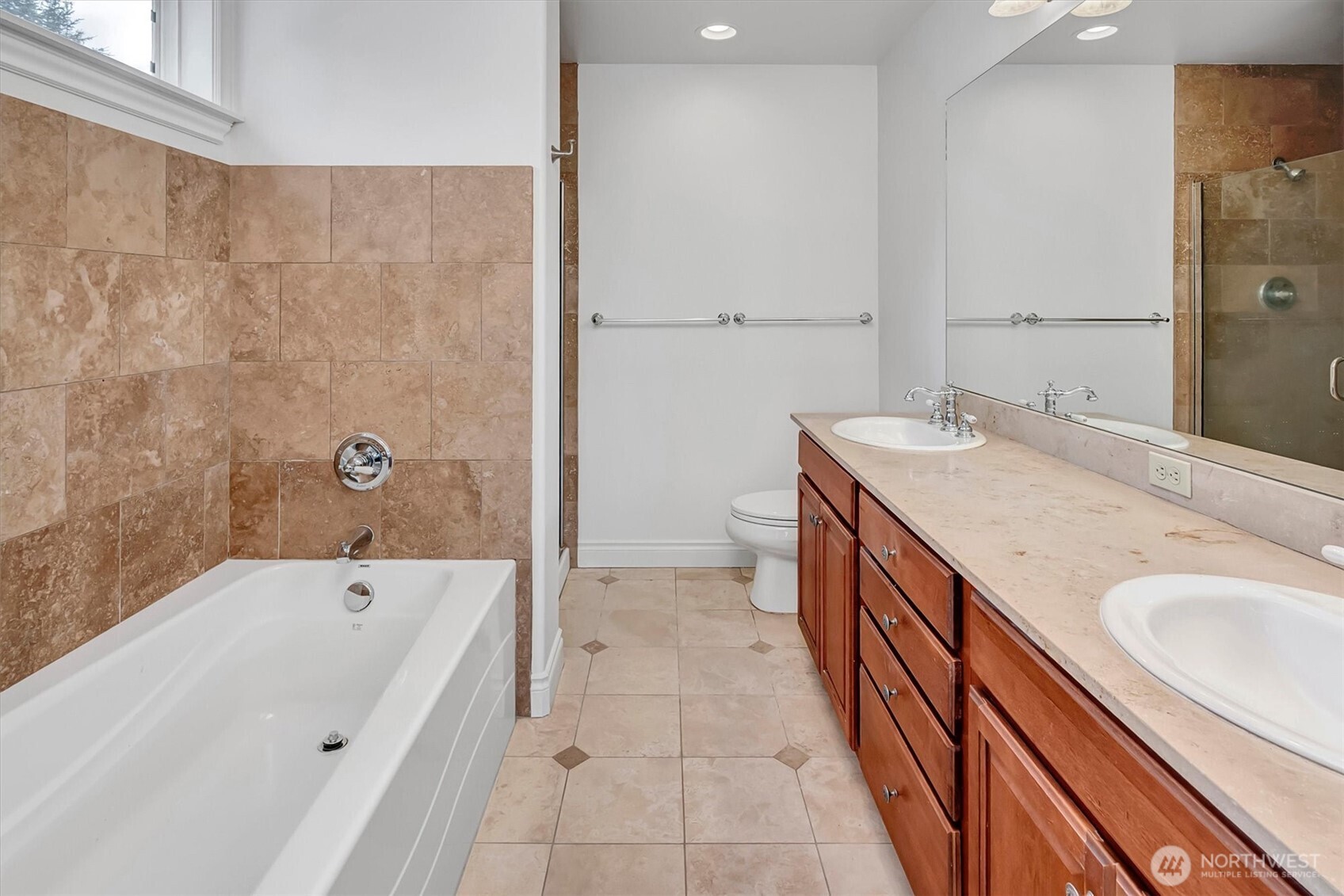 275 E Sunset Way Unit: 1A