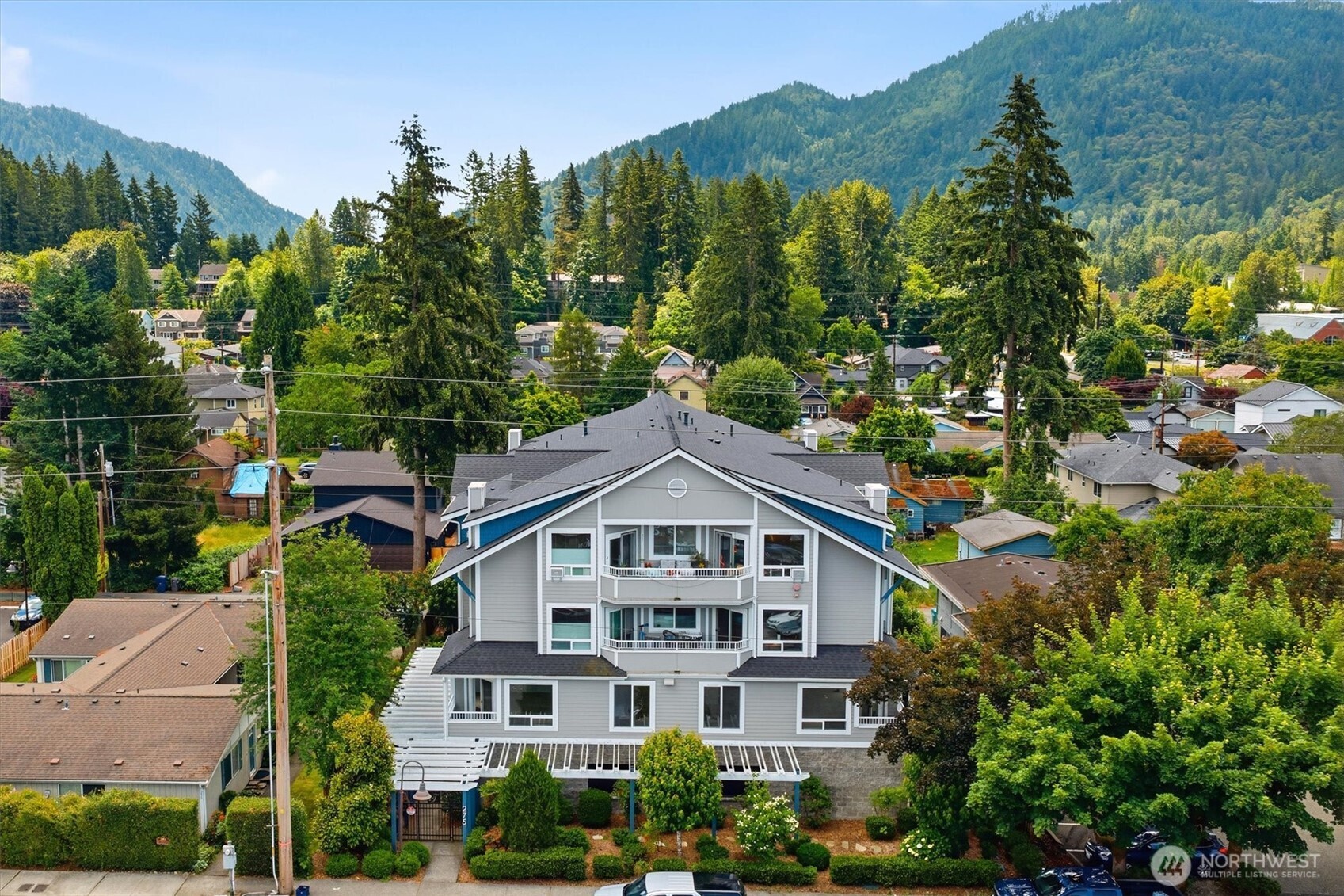 275 E Sunset Way Unit: 1A