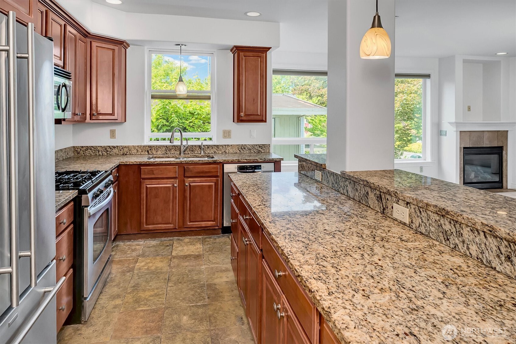 275 E Sunset Way Unit: 1A