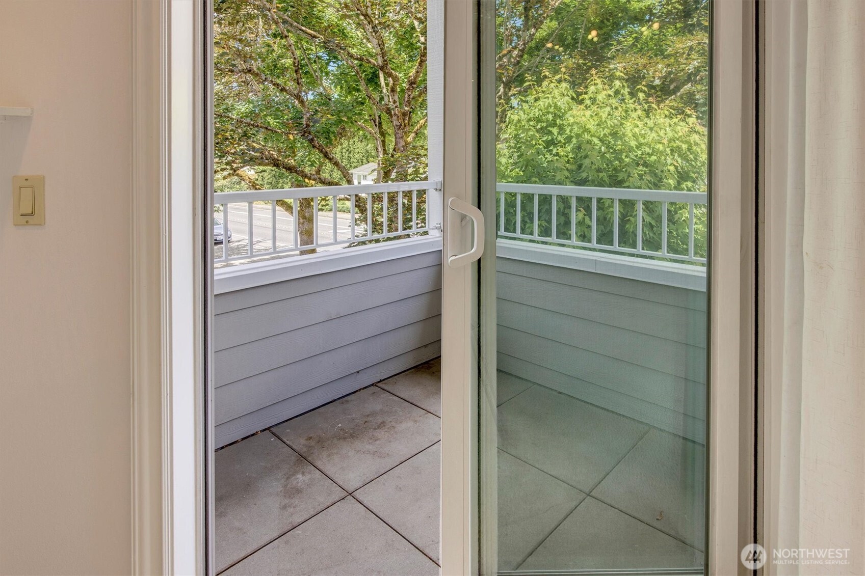 275 E Sunset Way Unit: 1A