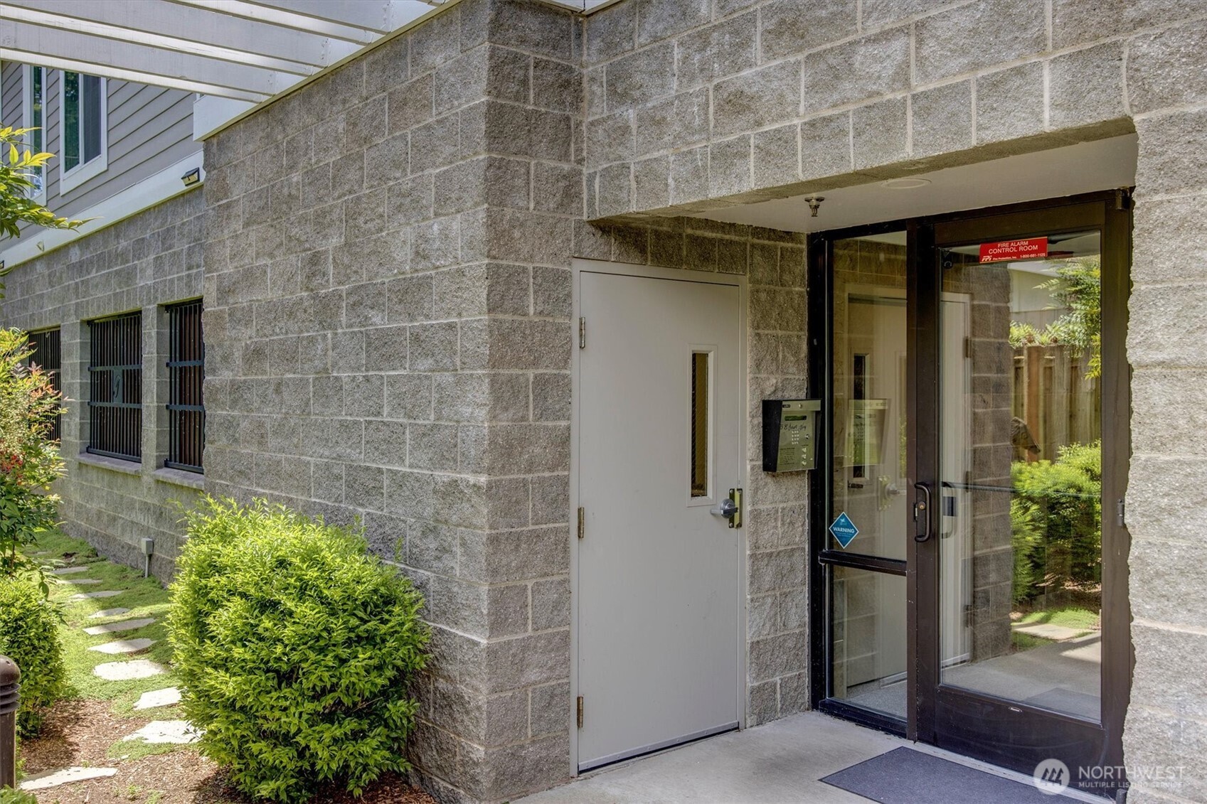275 E Sunset Way Unit: 1A