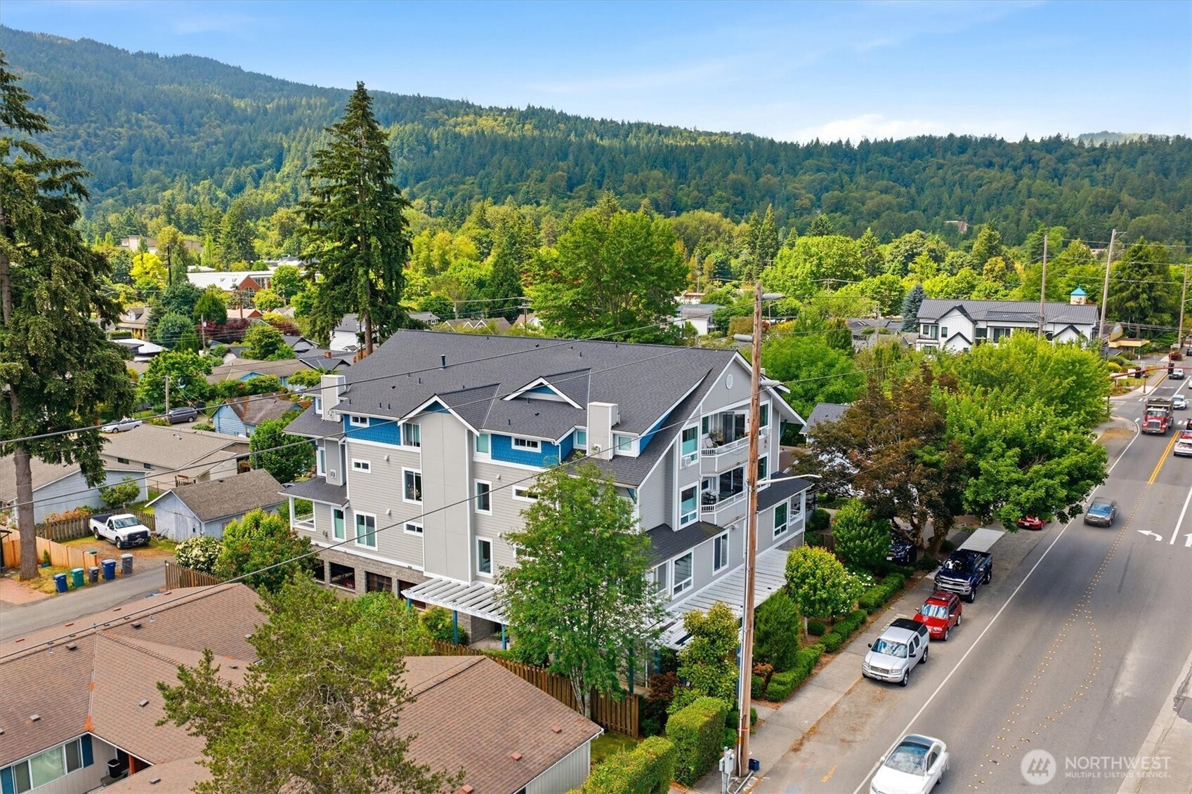 275 E Sunset Way Unit: 1A