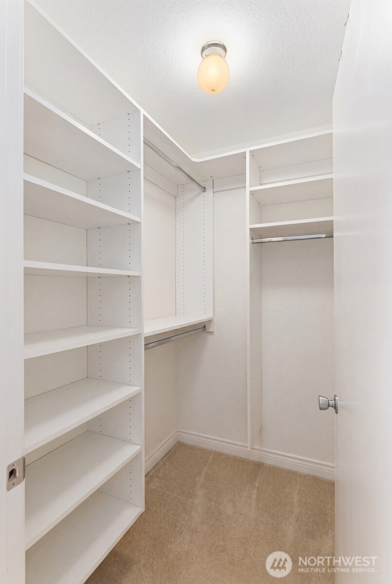 11630 100th Avenue NE Unit: B319