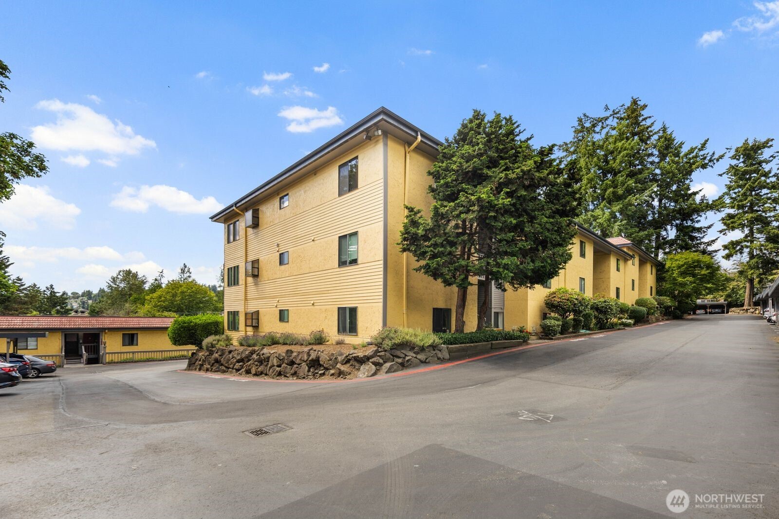 11630 100th Avenue NE Unit: B319
