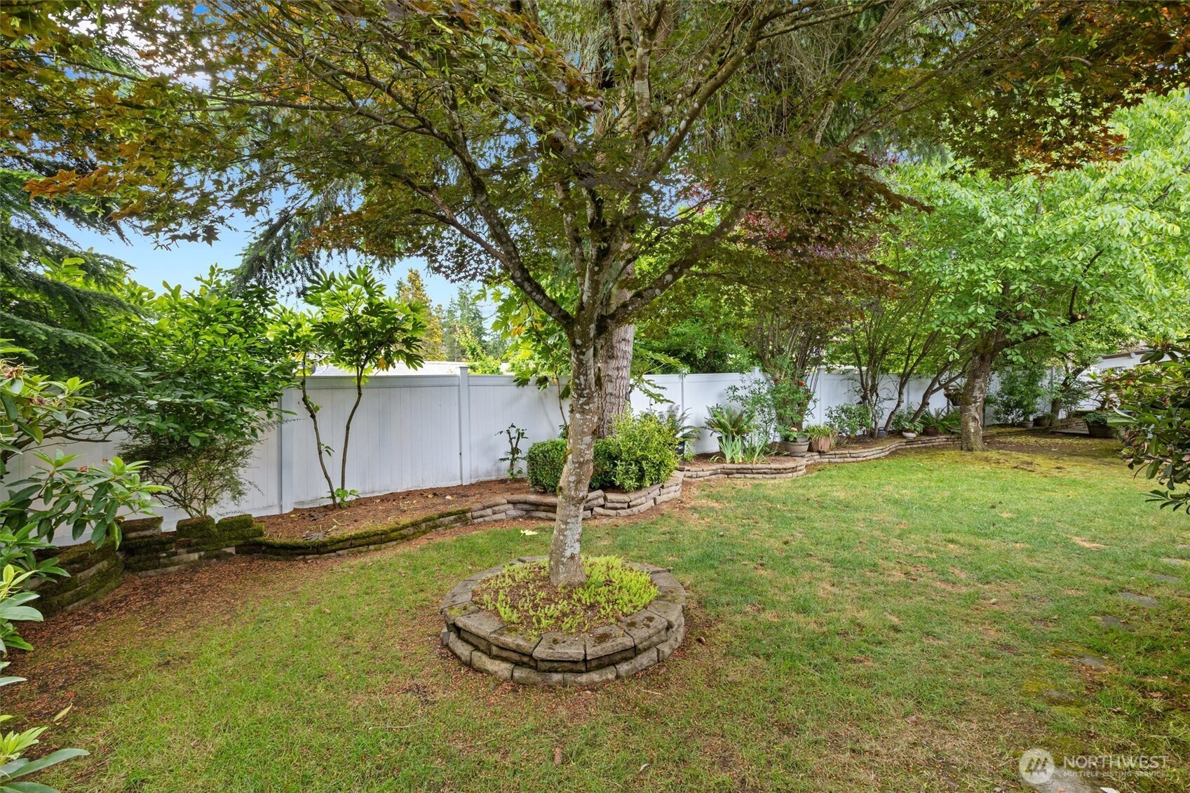 7624 141st Avenue NE