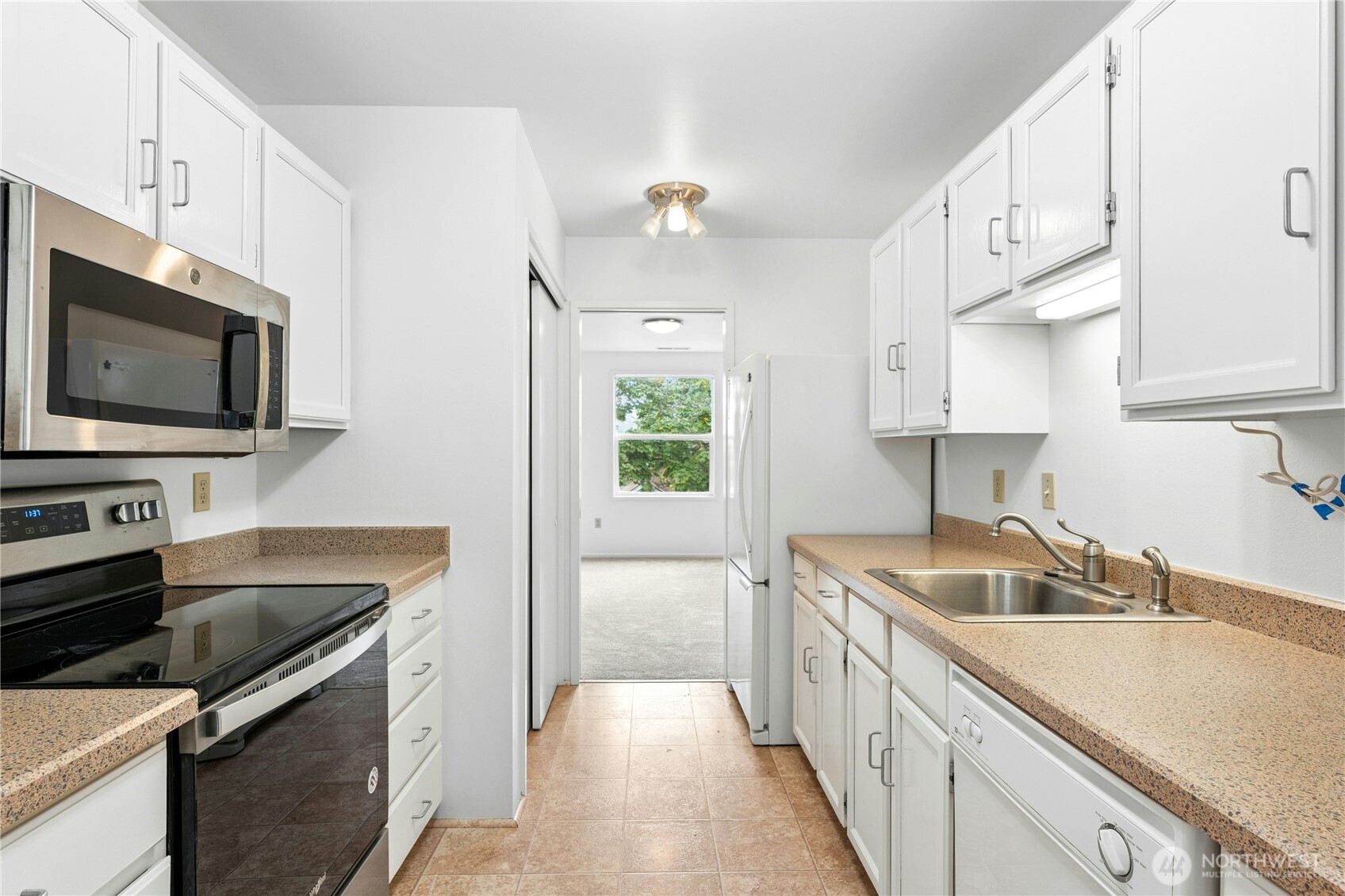 22215 SE 42nd Lane Unit: 2079