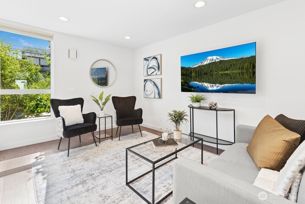 2233 Minor Avenue Unit: C
