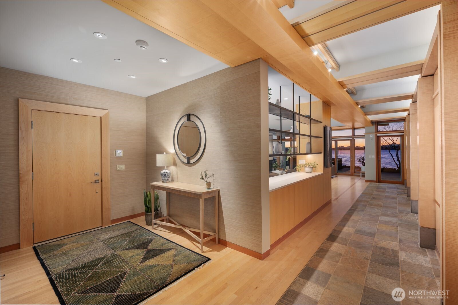 5505 Lake Washington Boulevard NE Unit: 1-E