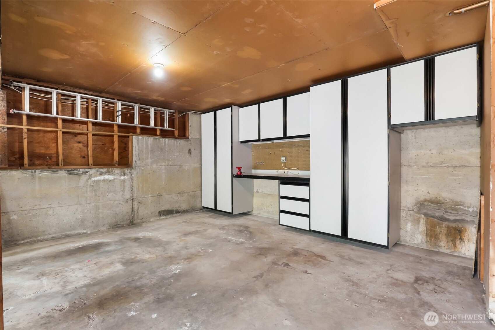 14860 NE 13th Street