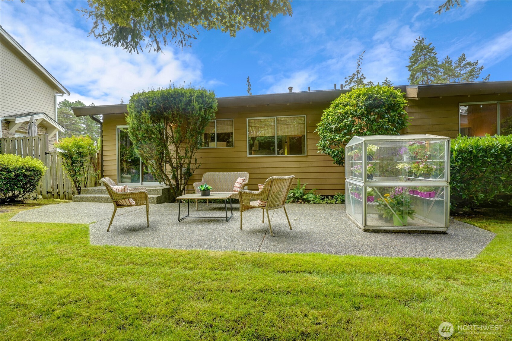 14860 NE 13th Street