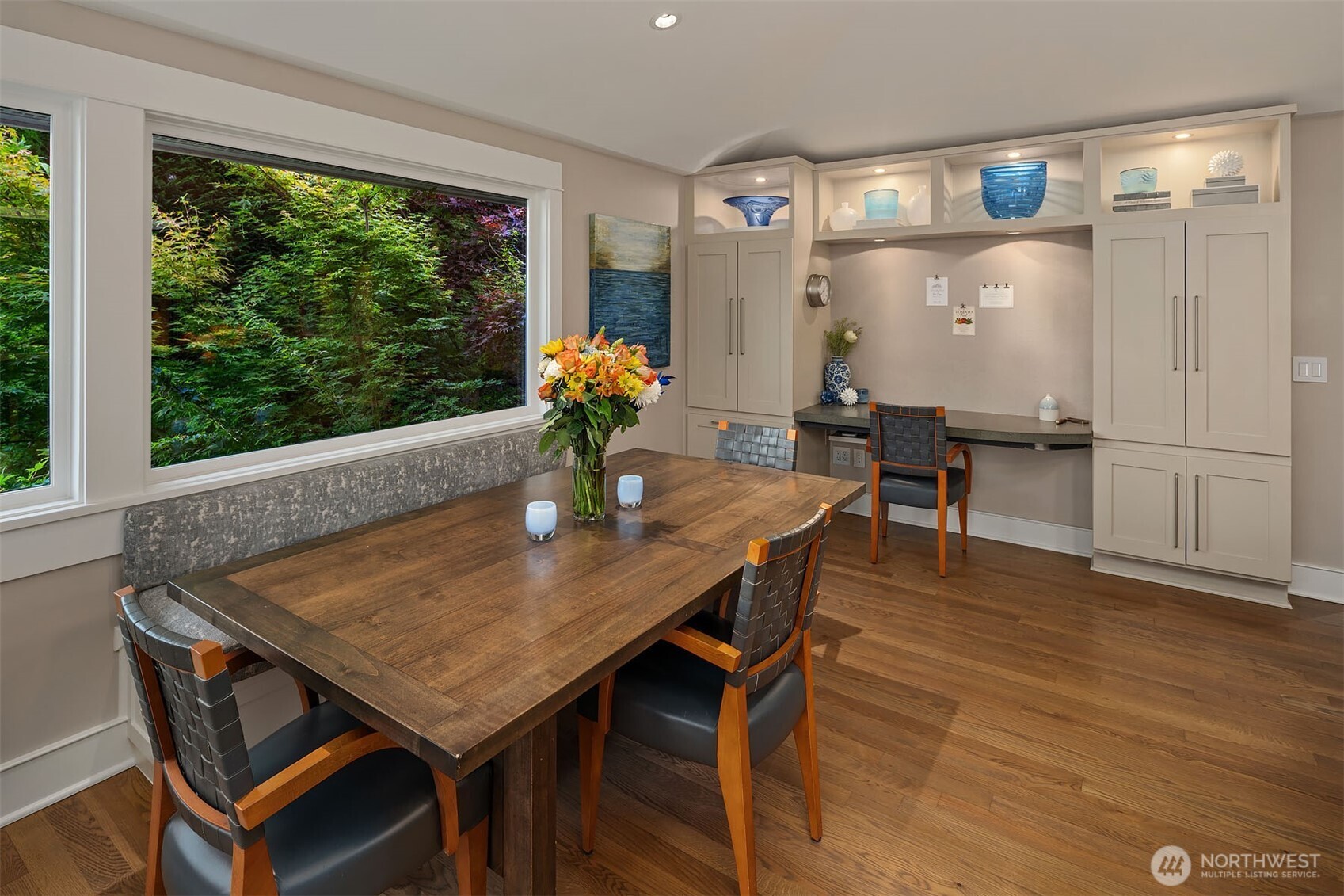 3135 Hunts Point Circle