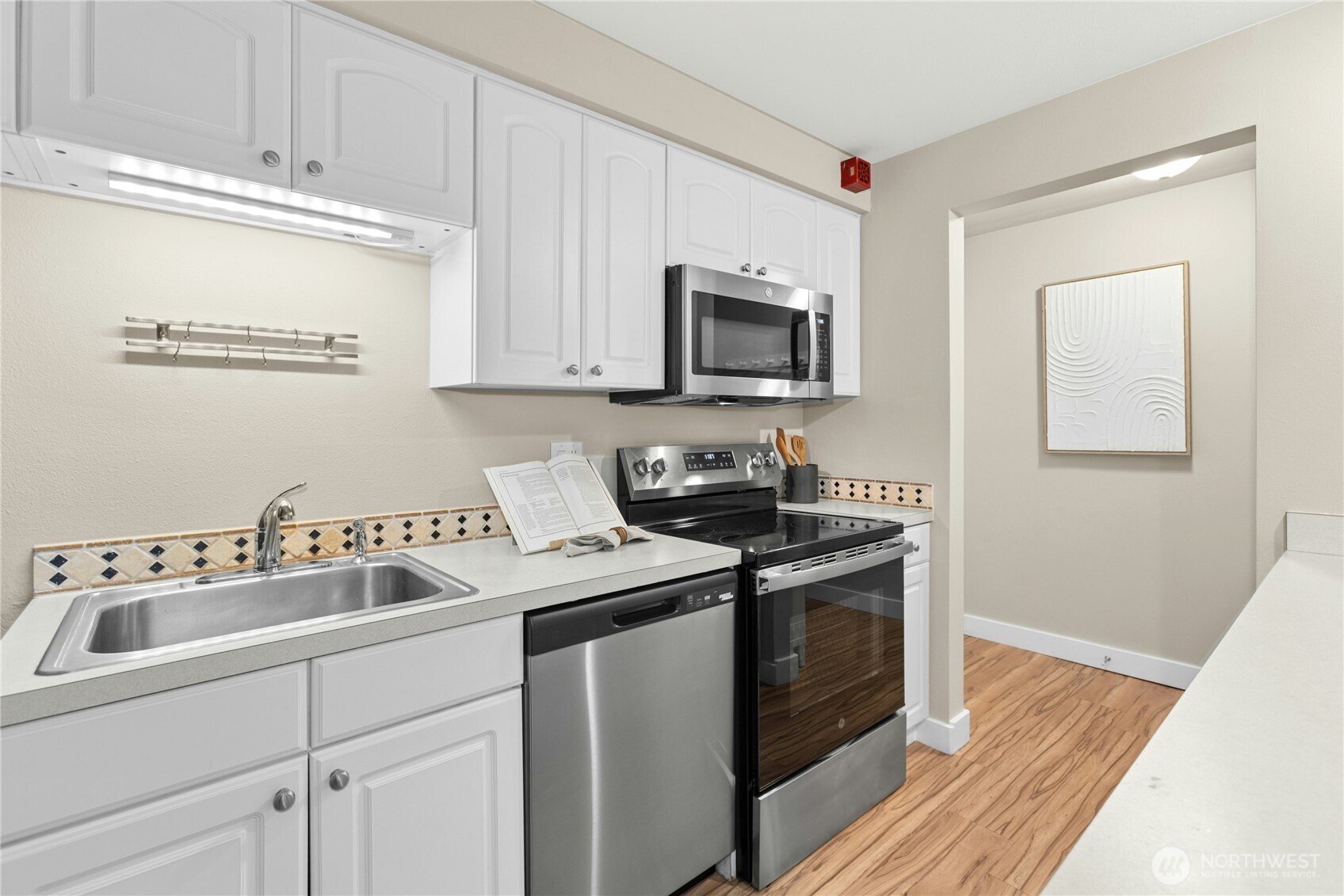 11208 NE 68th Street Unit: 110