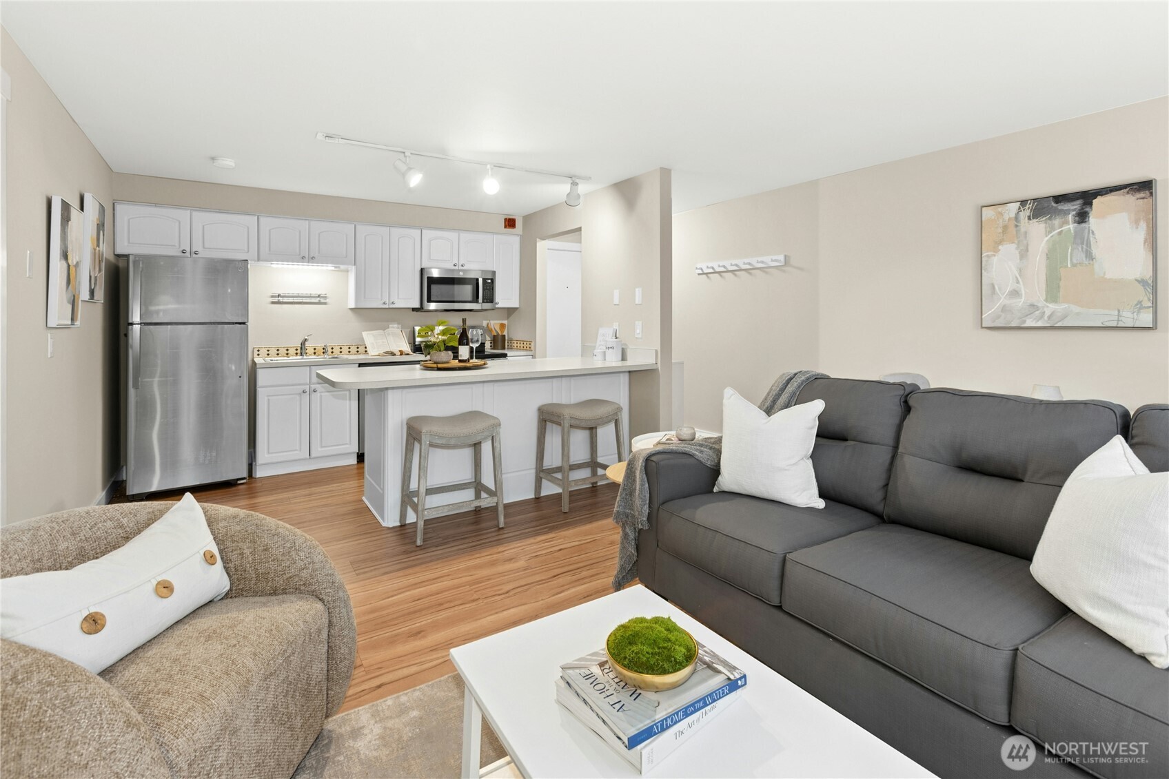 11208 NE 68th Street Unit: 110