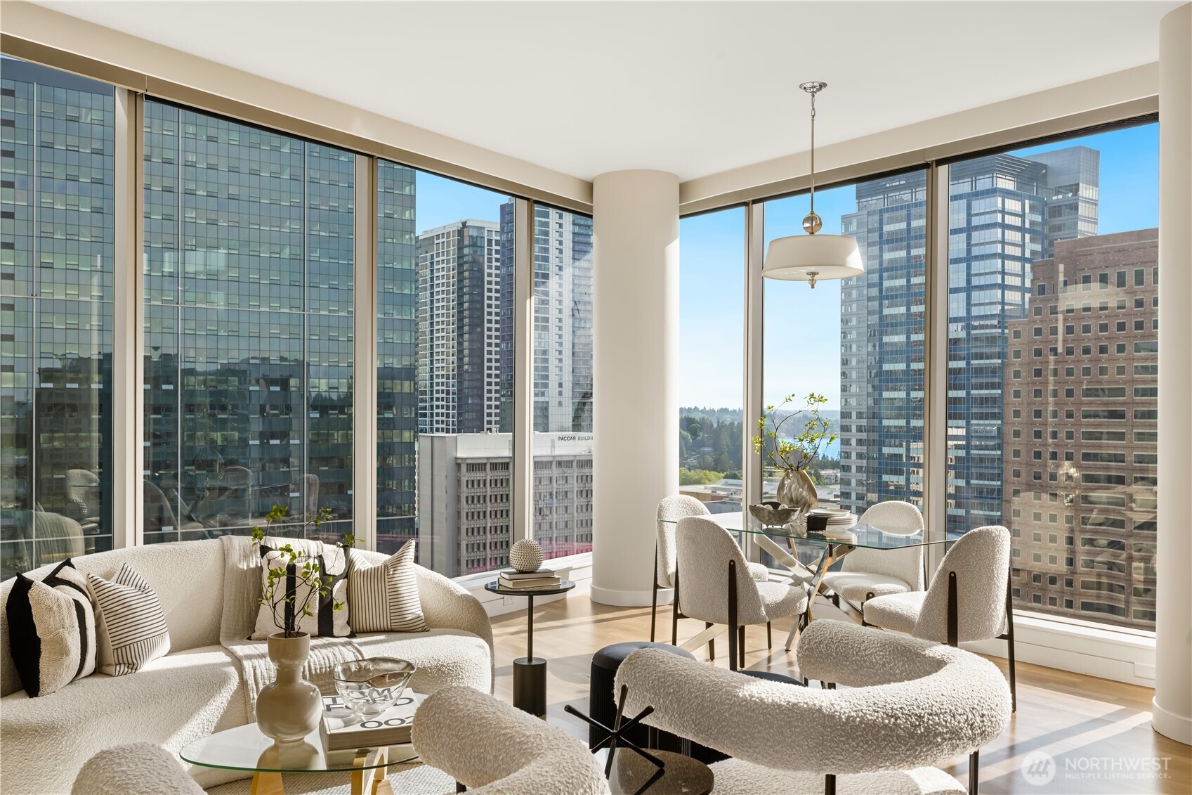 10650 NE 9th Place Unit: 2122