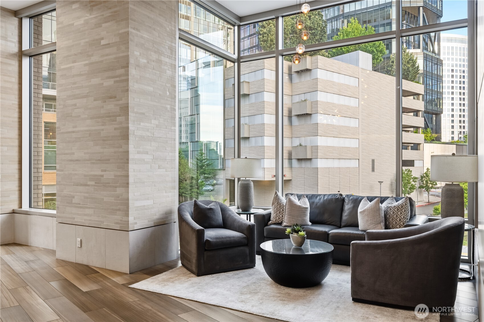 10650 NE 9th Place Unit: 2122