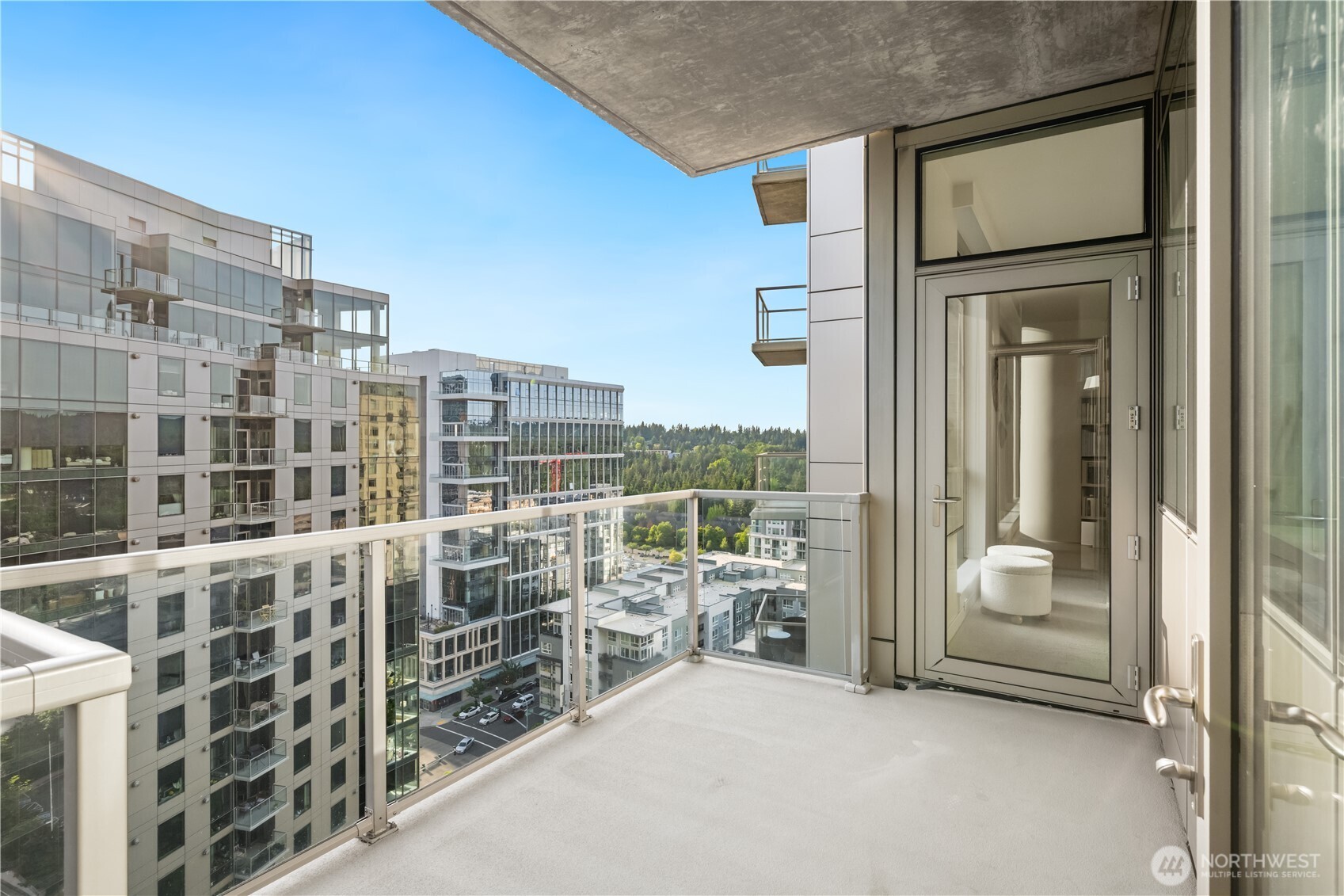 10650 NE 9th Place Unit: 2122