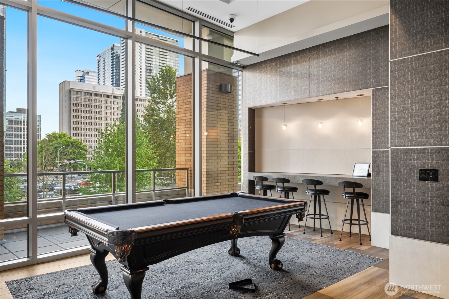 10650 NE 9th Place Unit: 2122