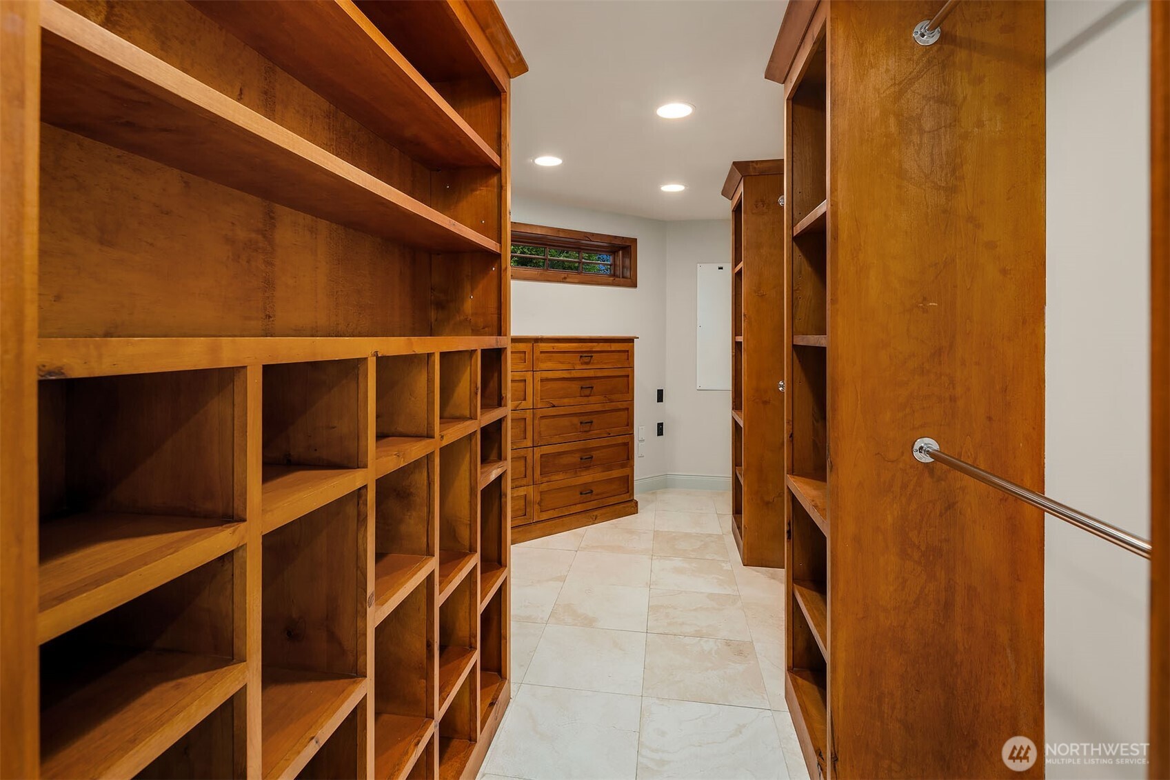 9520 NE 16th Street