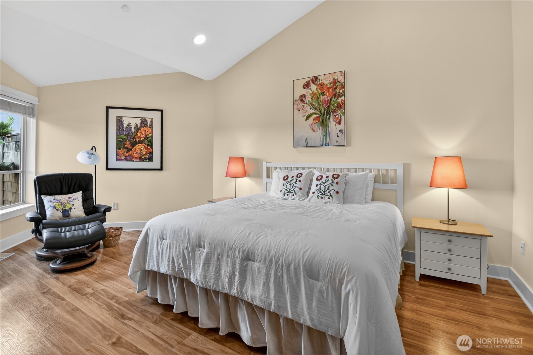383 NE Romance Hill Road Unit: C