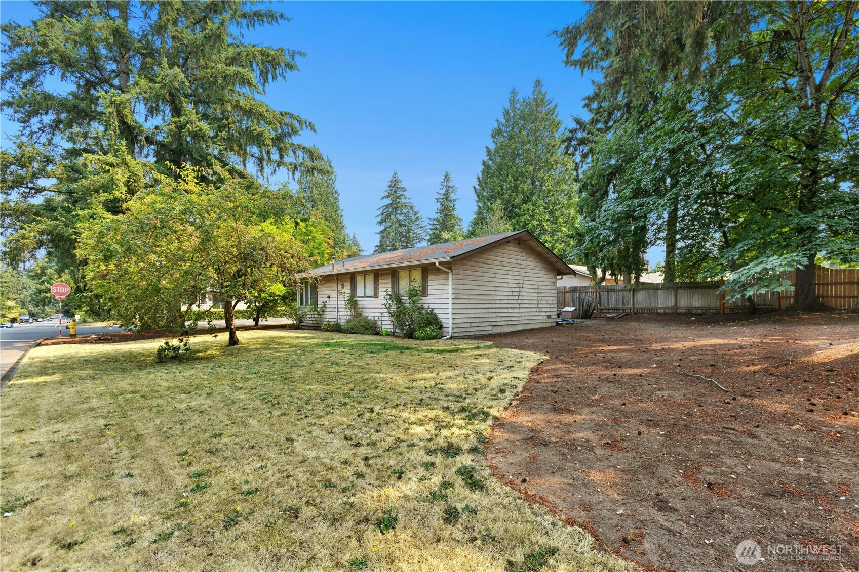 17103 NE 95th Street