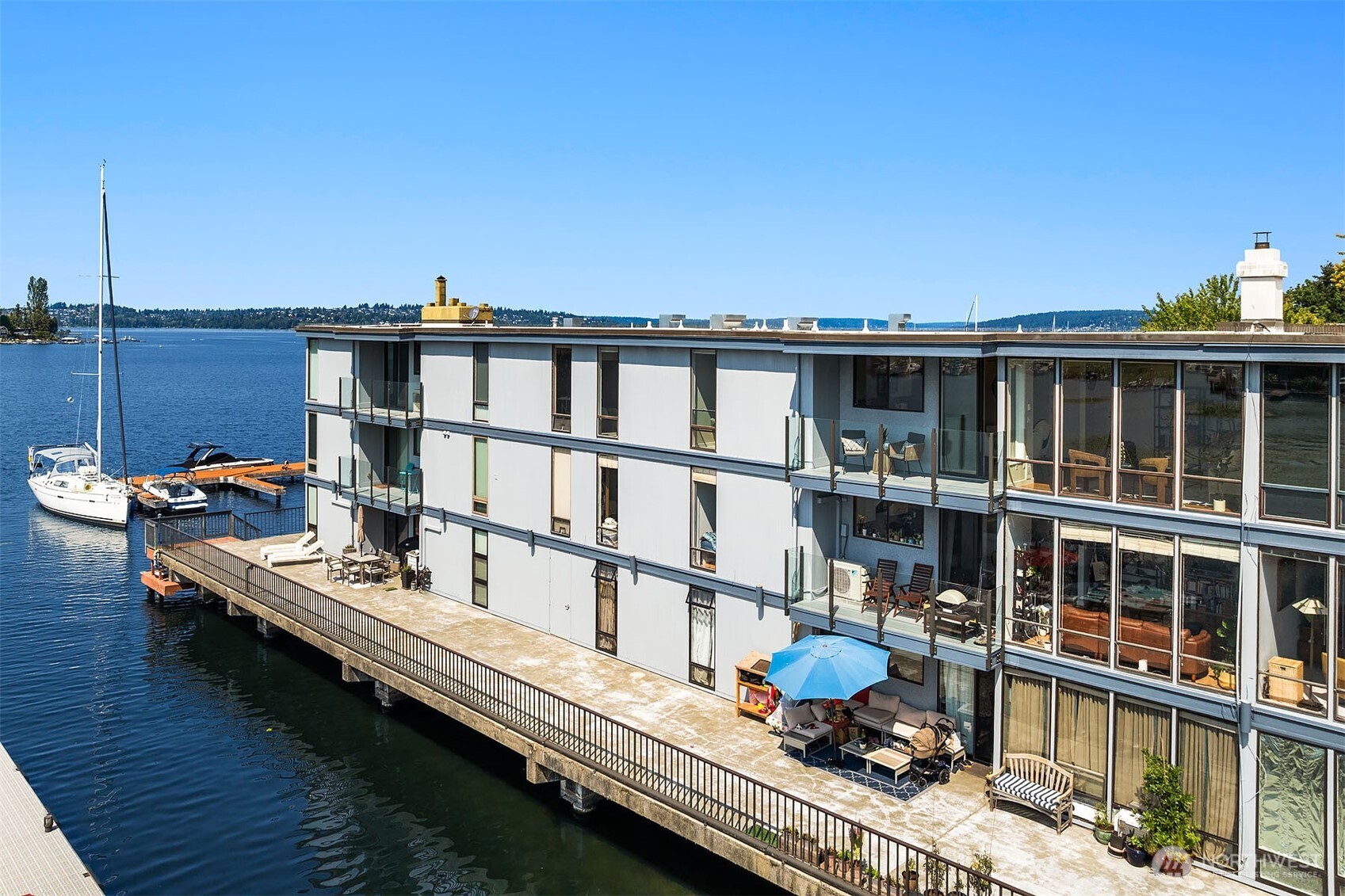 4561 Lake Washington Boulevard NE Unit: 306