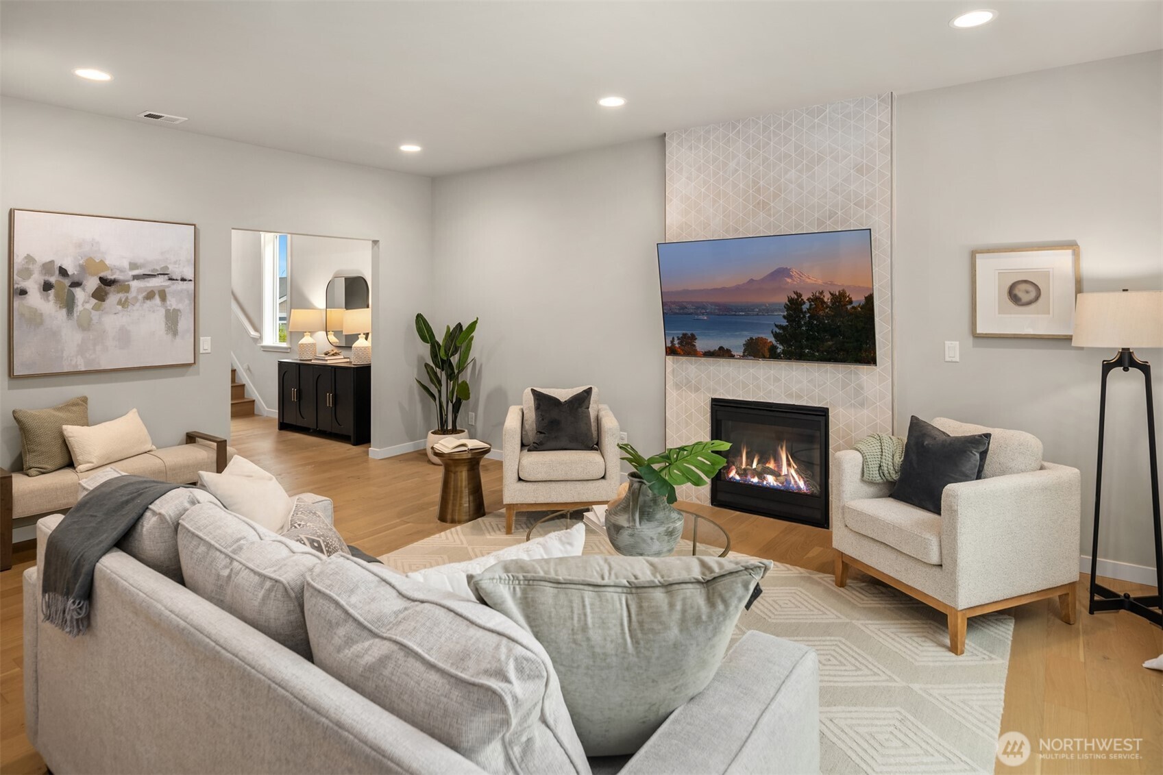 2119 NW Lynx Loop