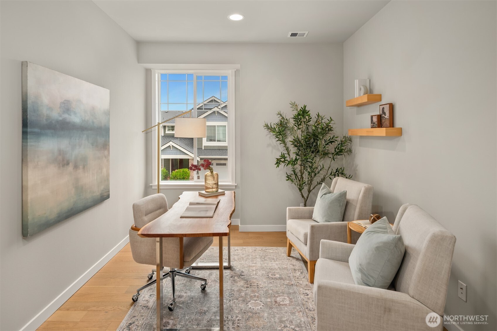 2119 NW Lynx Loop