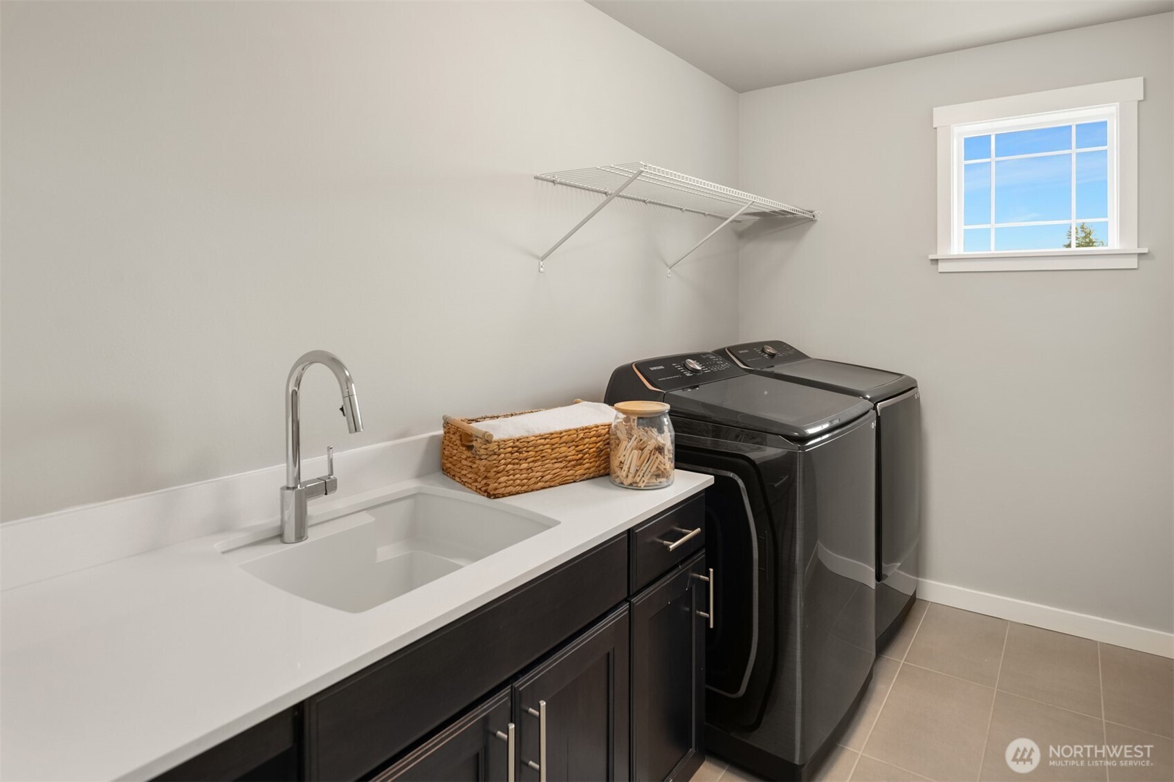 2119 NW Lynx Loop