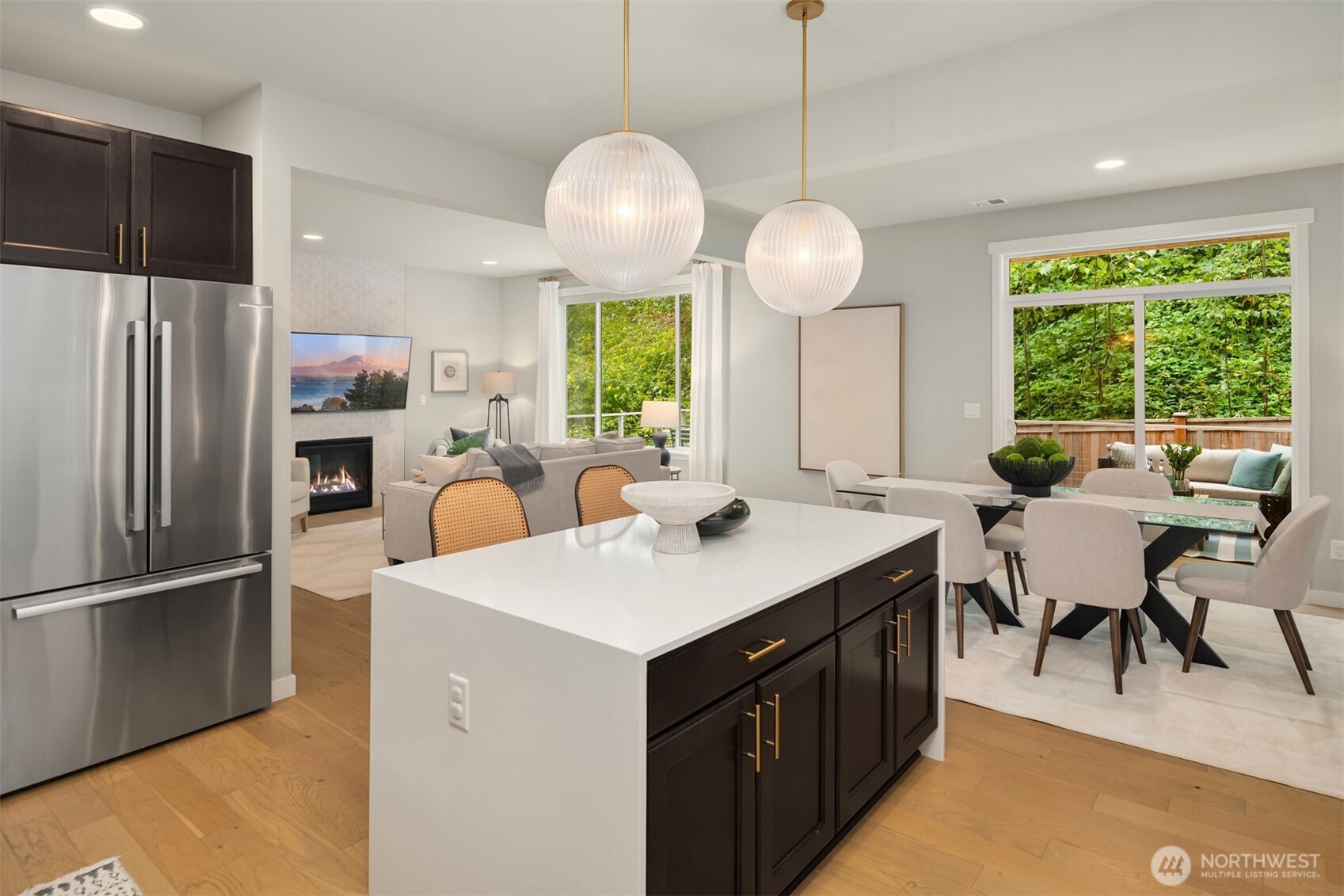 2119 NW Lynx Loop