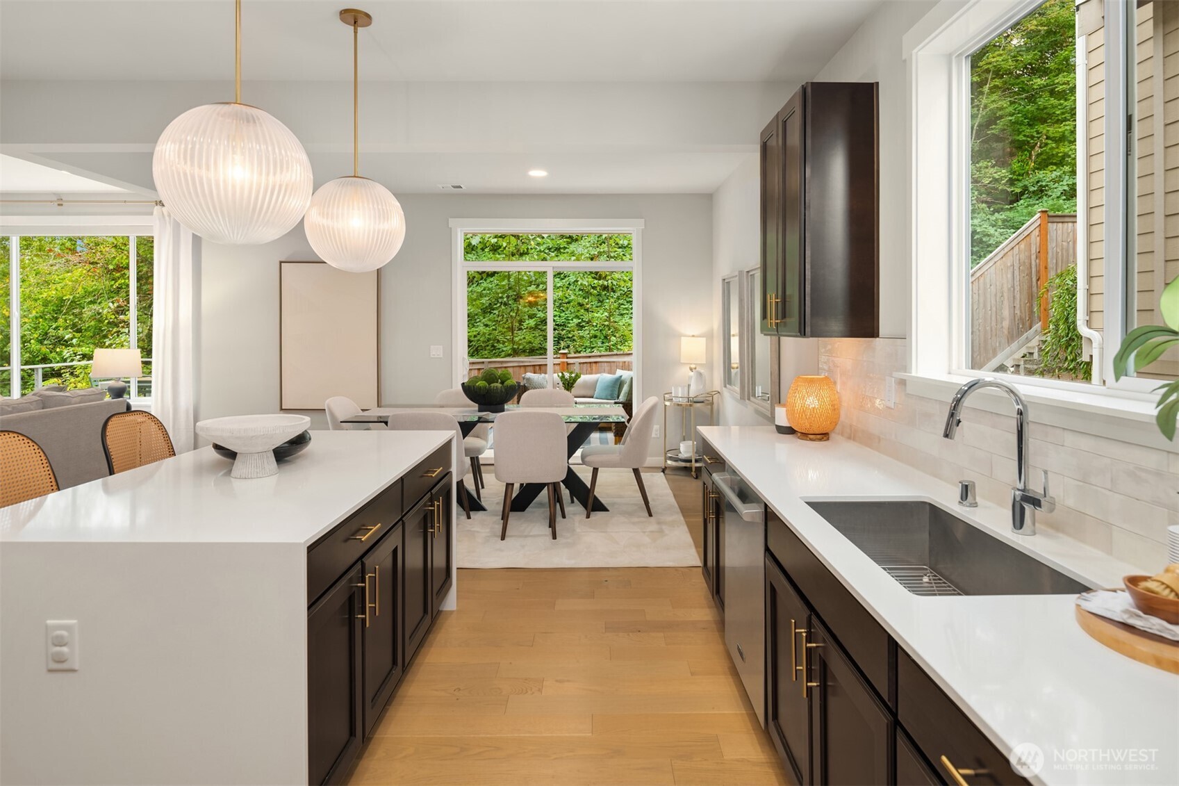 2119 NW Lynx Loop