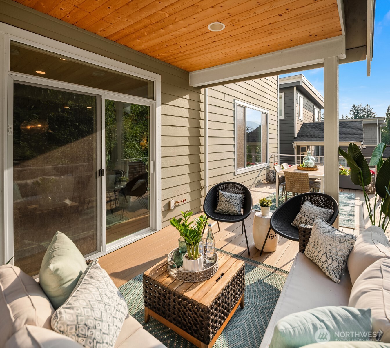2119 NW Lynx Loop