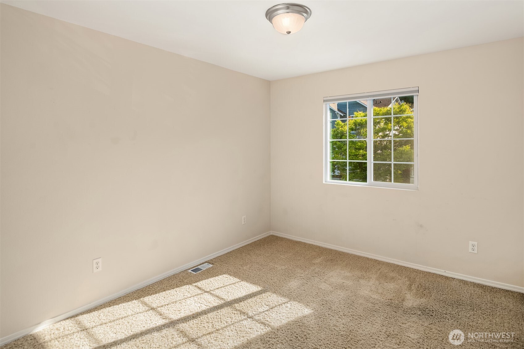 20233 NE 124th Street Unit: 89