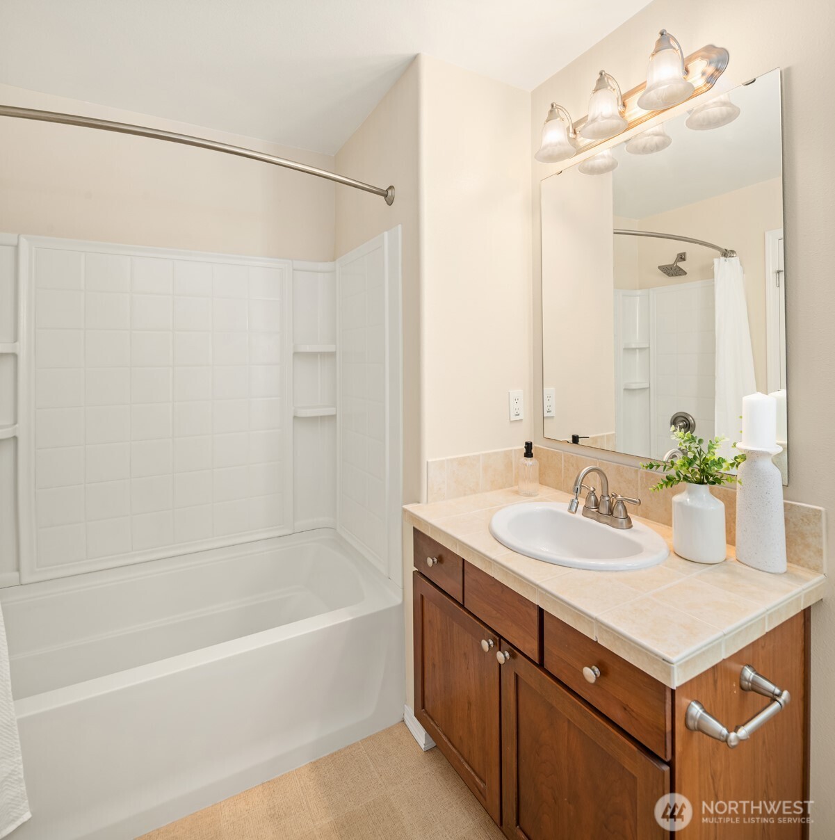 20233 NE 124th Street Unit: 89