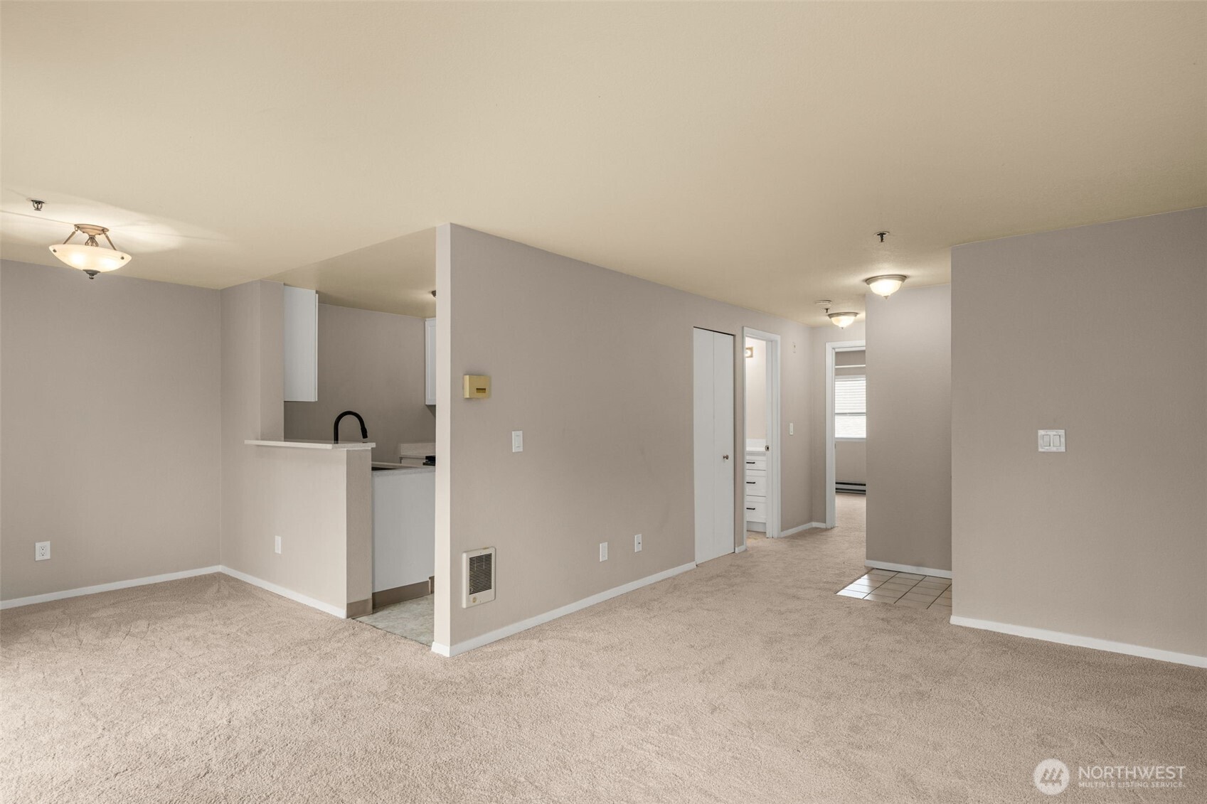 12515 109th Court NE Unit: B202