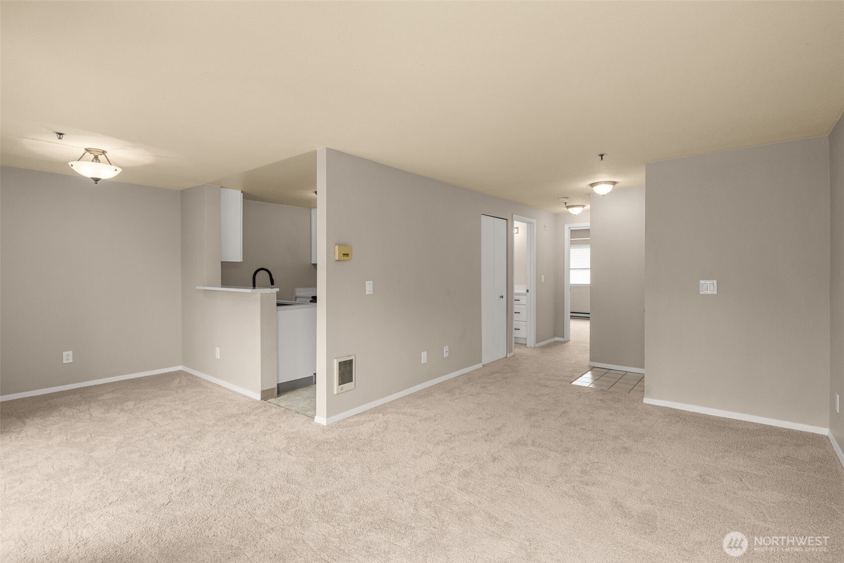 12515 109th Court NE Unit: B202