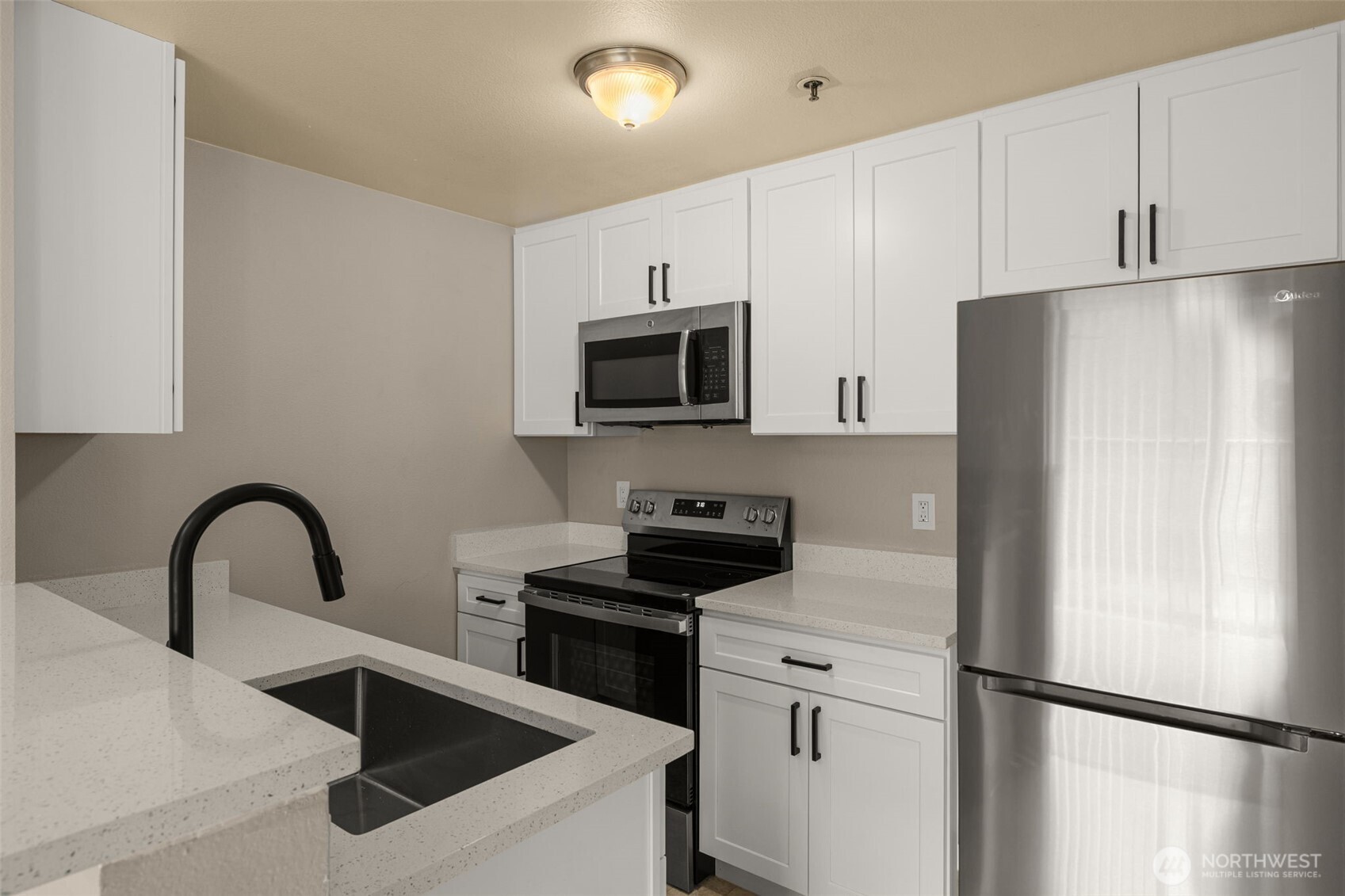12515 109th Court NE Unit: B202