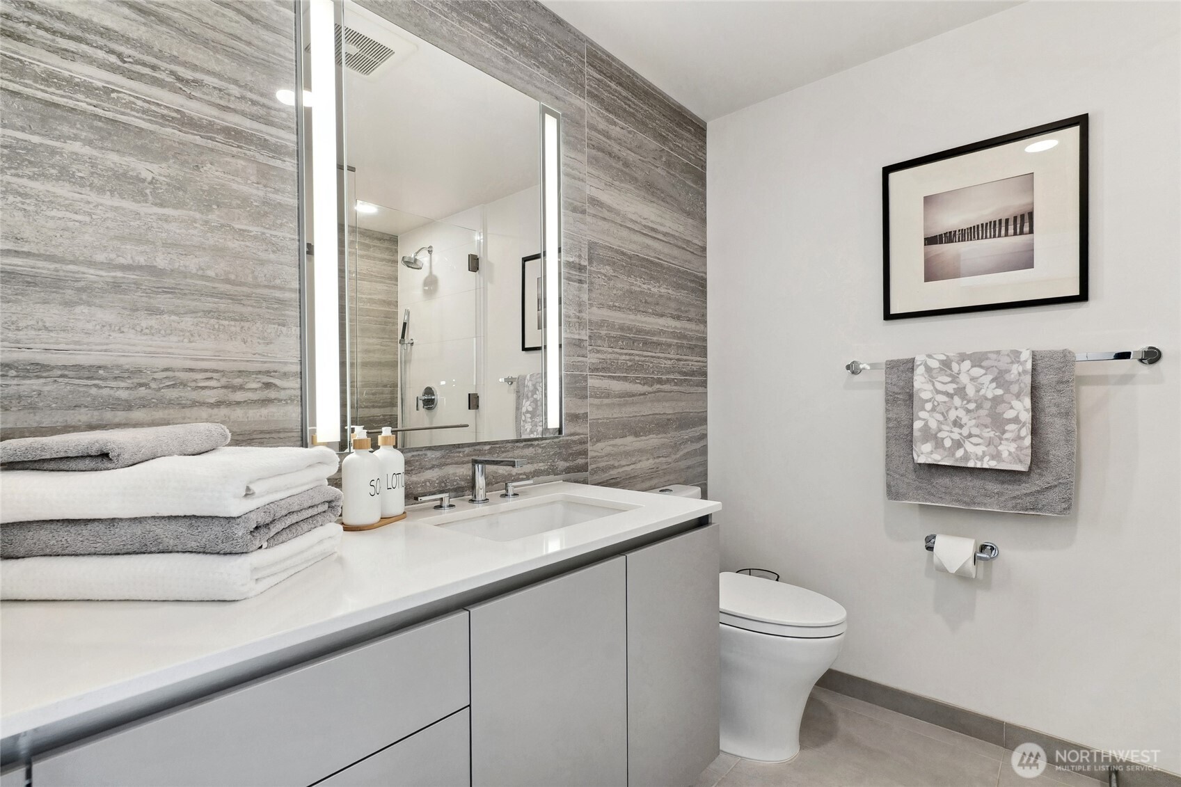 2510 6th Avenue Unit: 2003