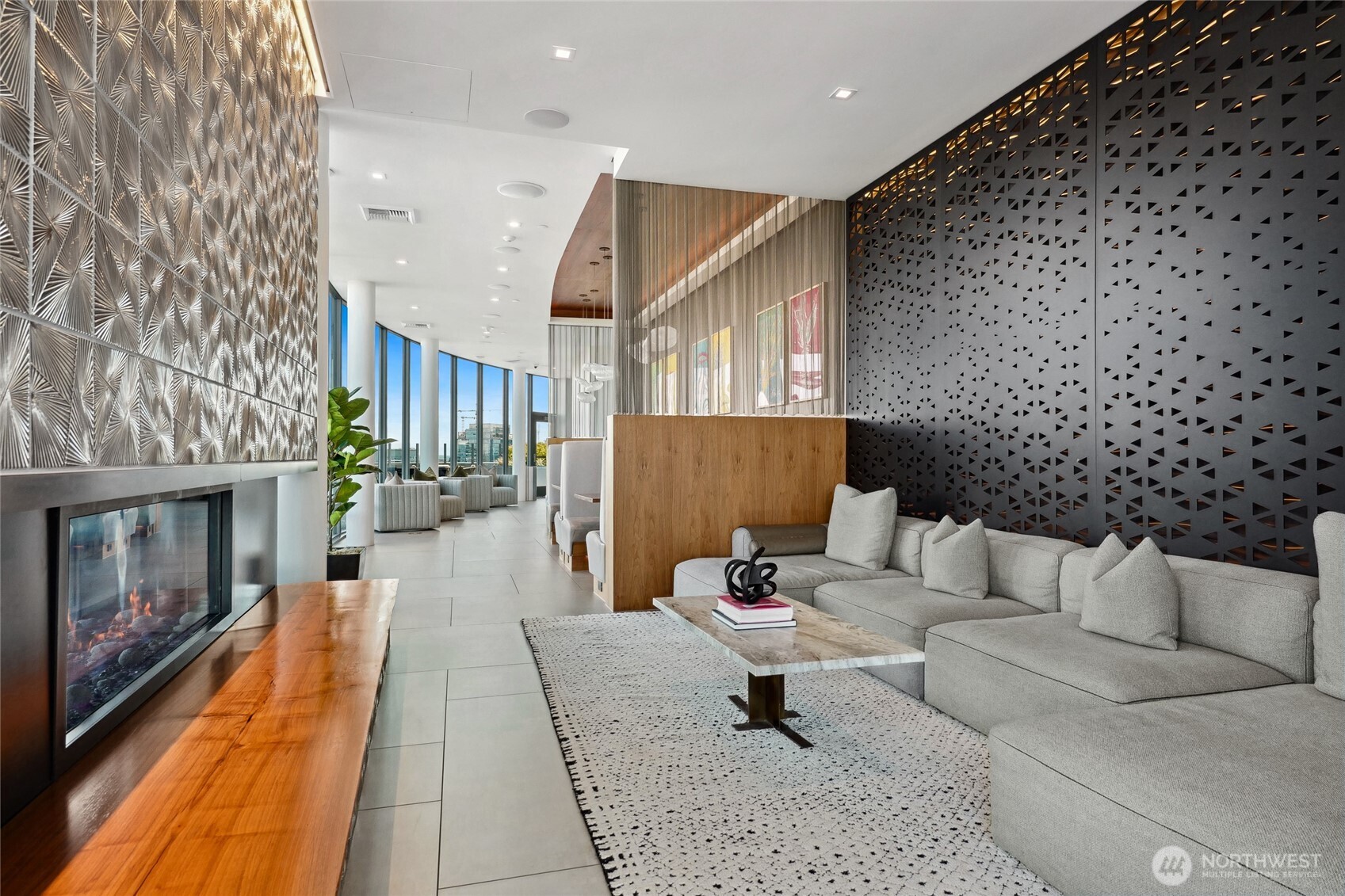 2510 6th Avenue Unit: 2003