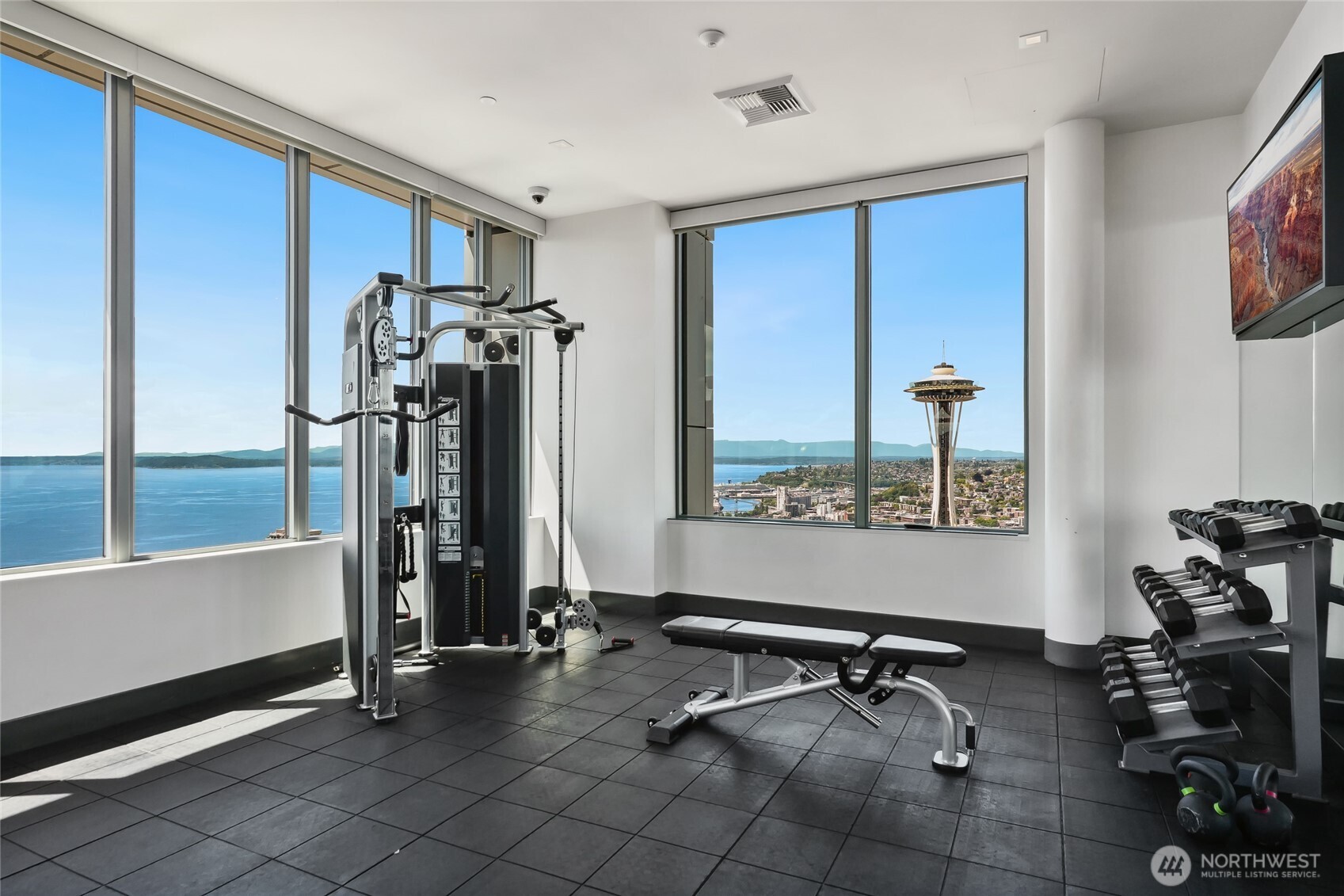 2510 6th Avenue Unit: 2003