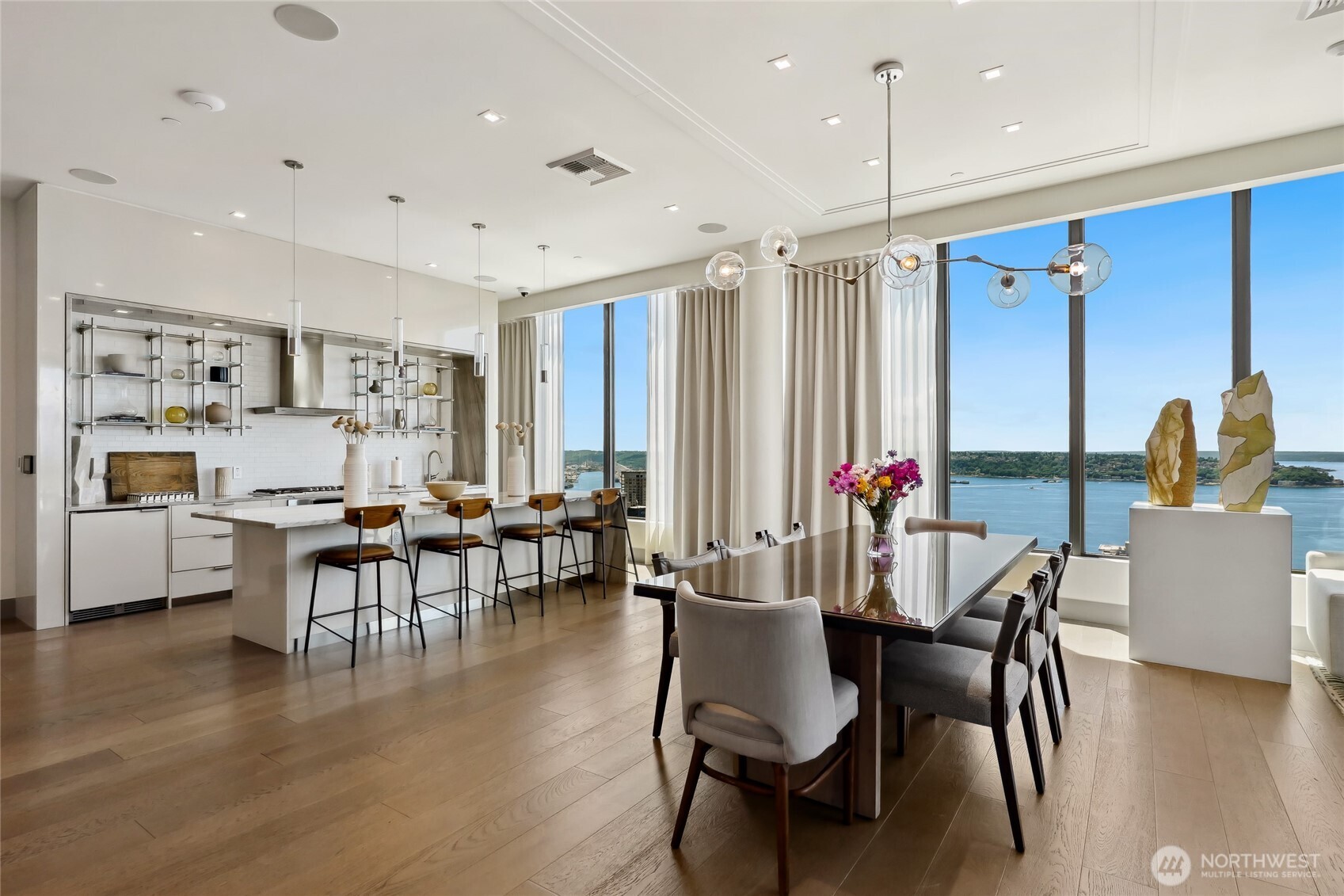 2510 6th Avenue Unit: 2003