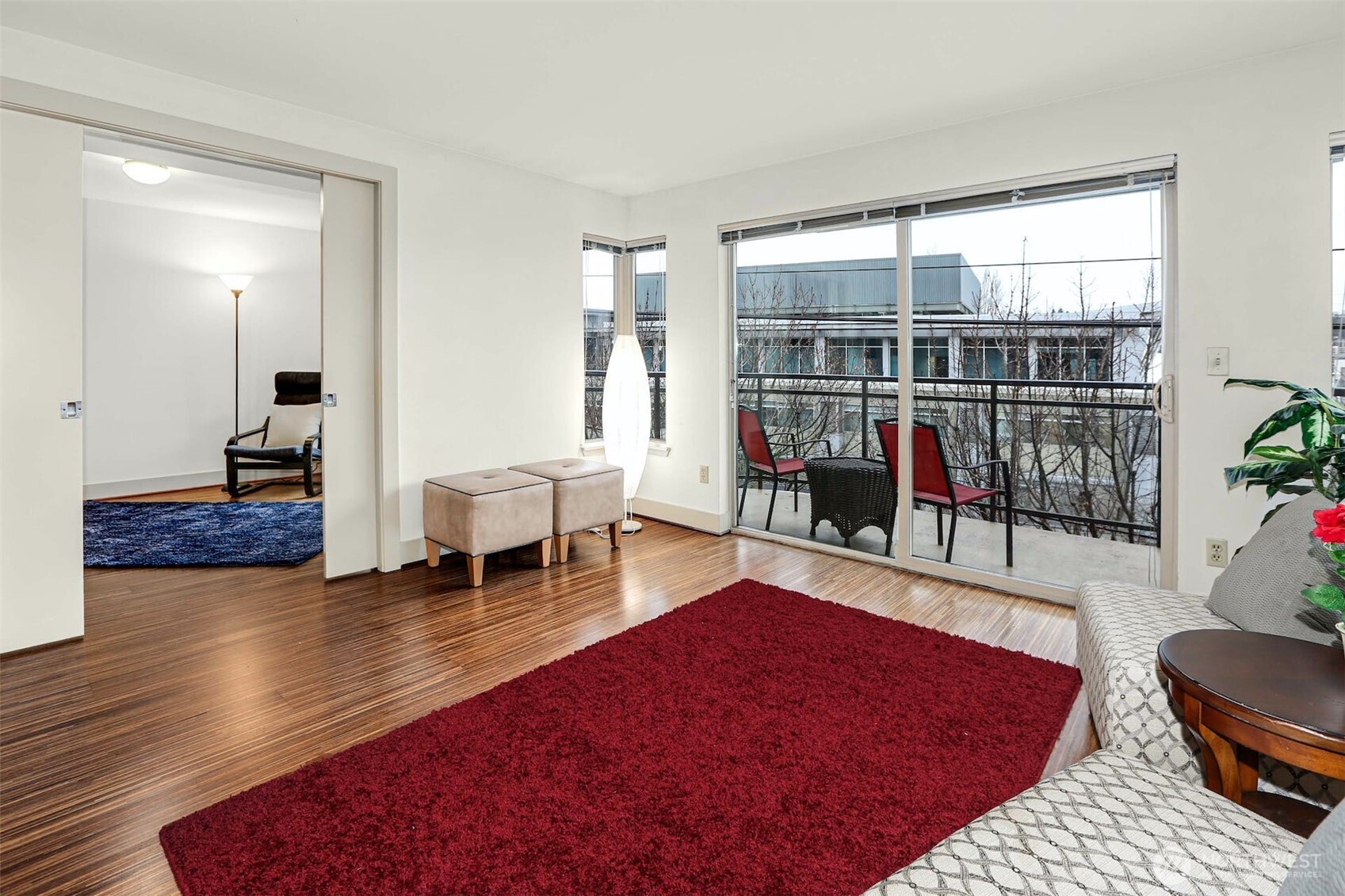 1550 Eastlake Avenue E Unit: 203