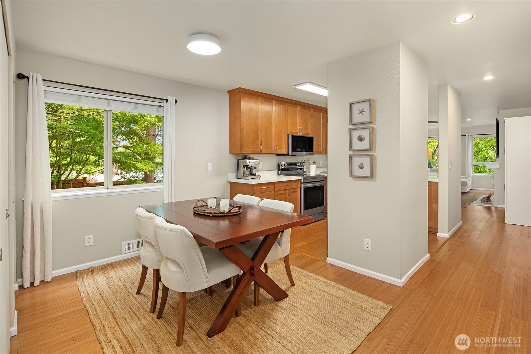 605 5th Street Unit: B 201