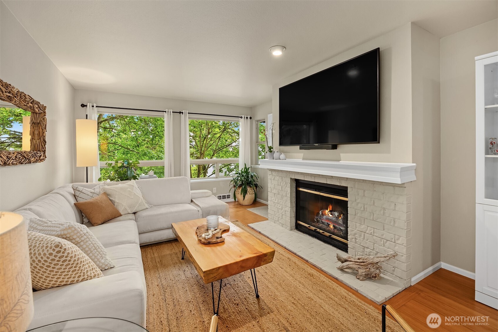 605 5th Street Unit: B 201