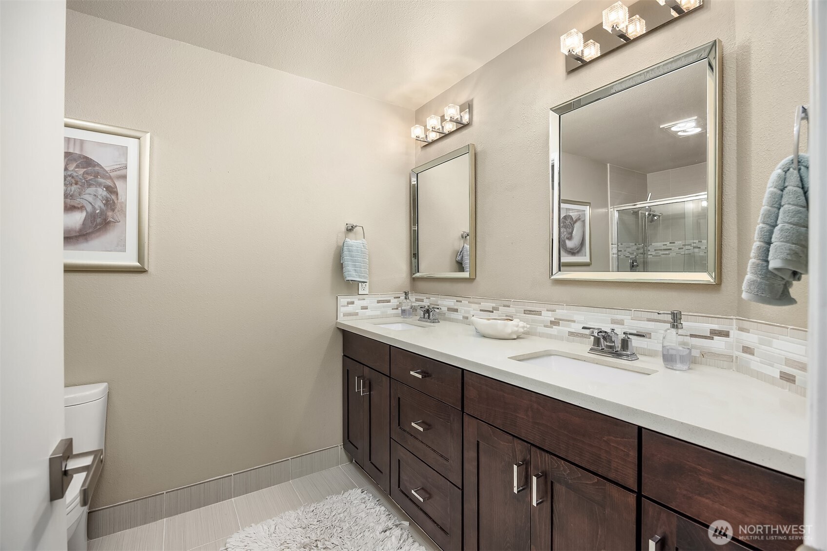 605 5th Street Unit: B 201