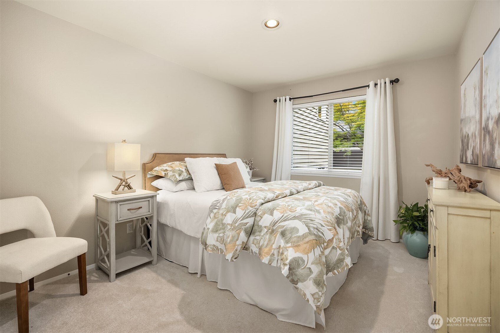 605 5th Street Unit: B 201