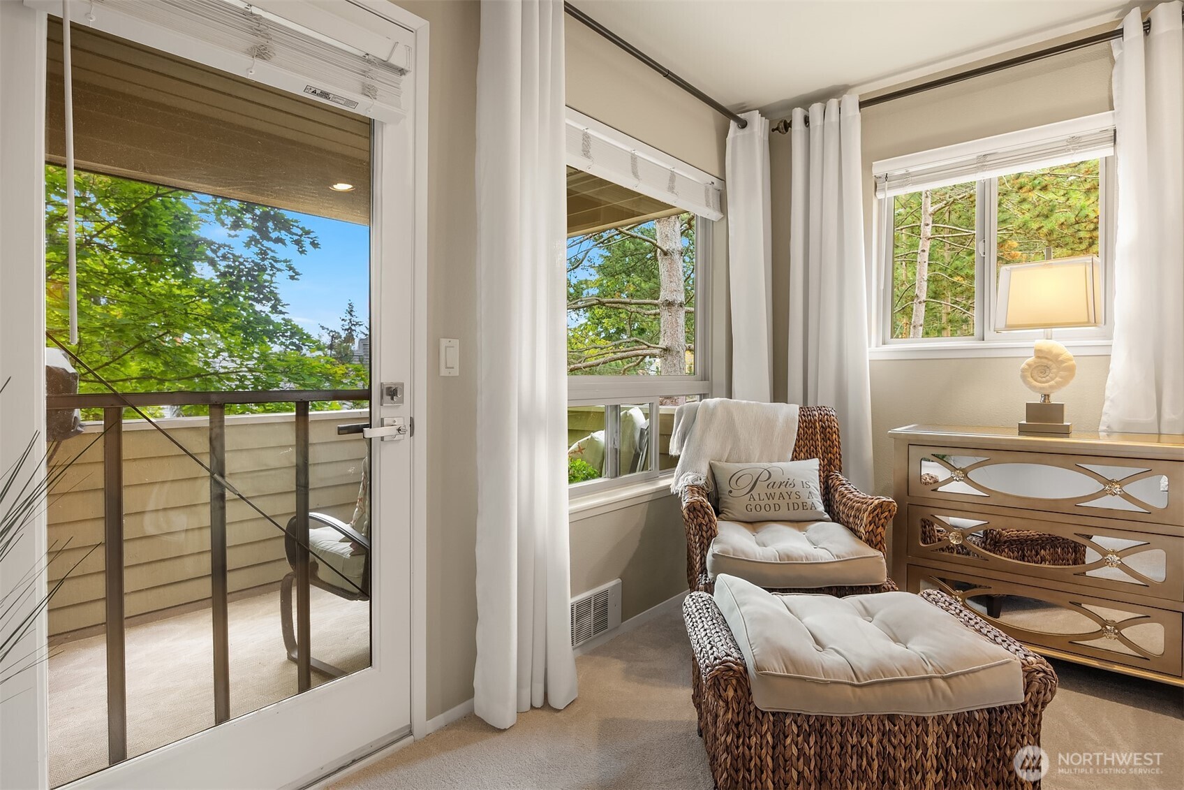 605 5th Street Unit: B 201