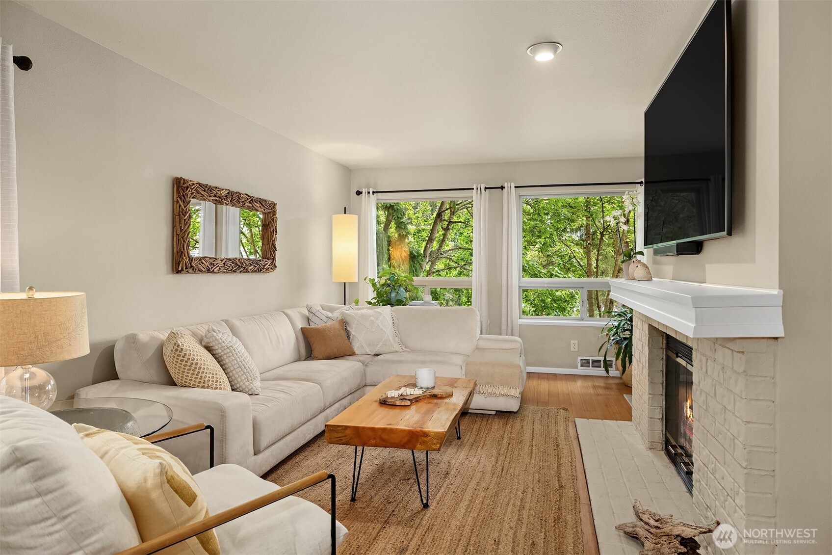 605 5th Street Unit: B 201