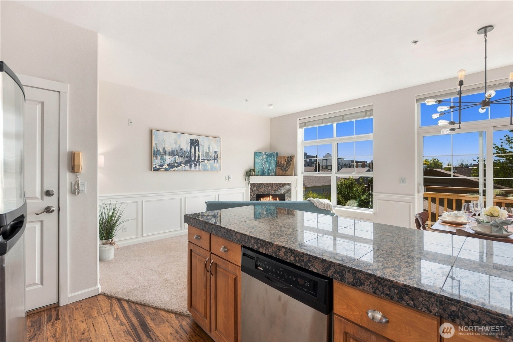 2433 NW 59th Street Unit: 301