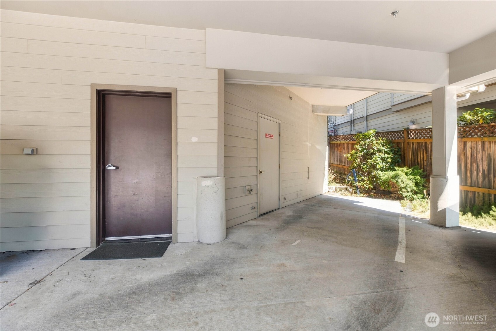2433 NW 59th Street Unit: 301